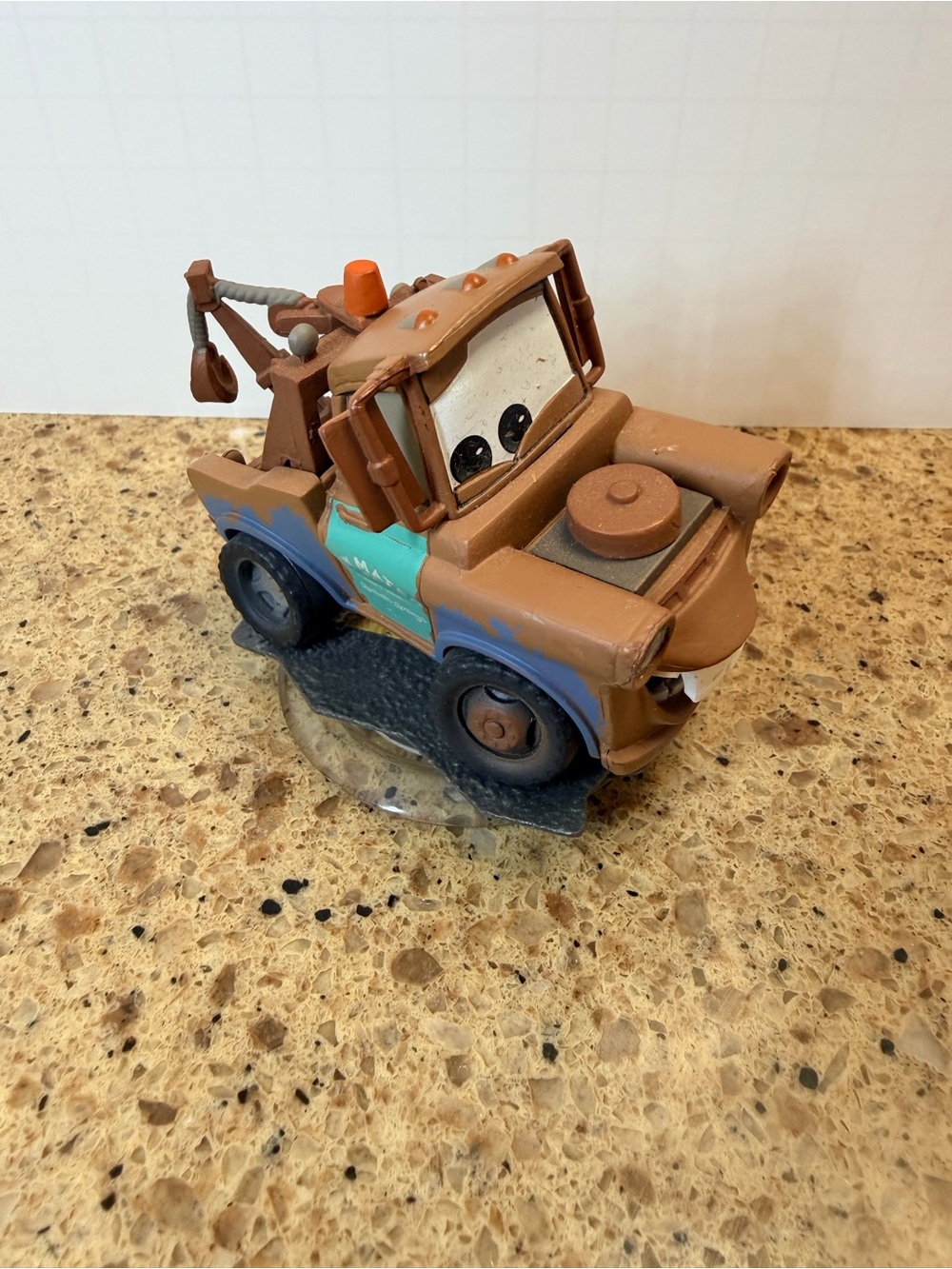 Disney Infinity Tow Mater Character Figure INF-1000017 Cars 2013